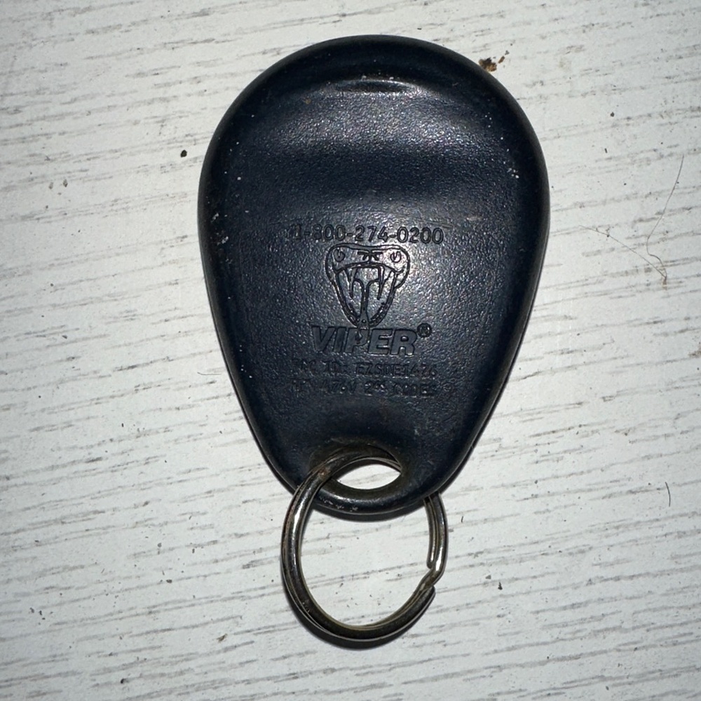 Viper Keyless Entry Remote Fob - Picture 2 of 5